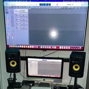 Home High Quality Music Studio
